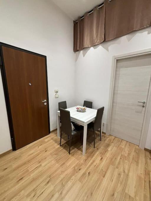 Apartament Le Rose Di Lu' Katania Zewnętrze zdjęcie