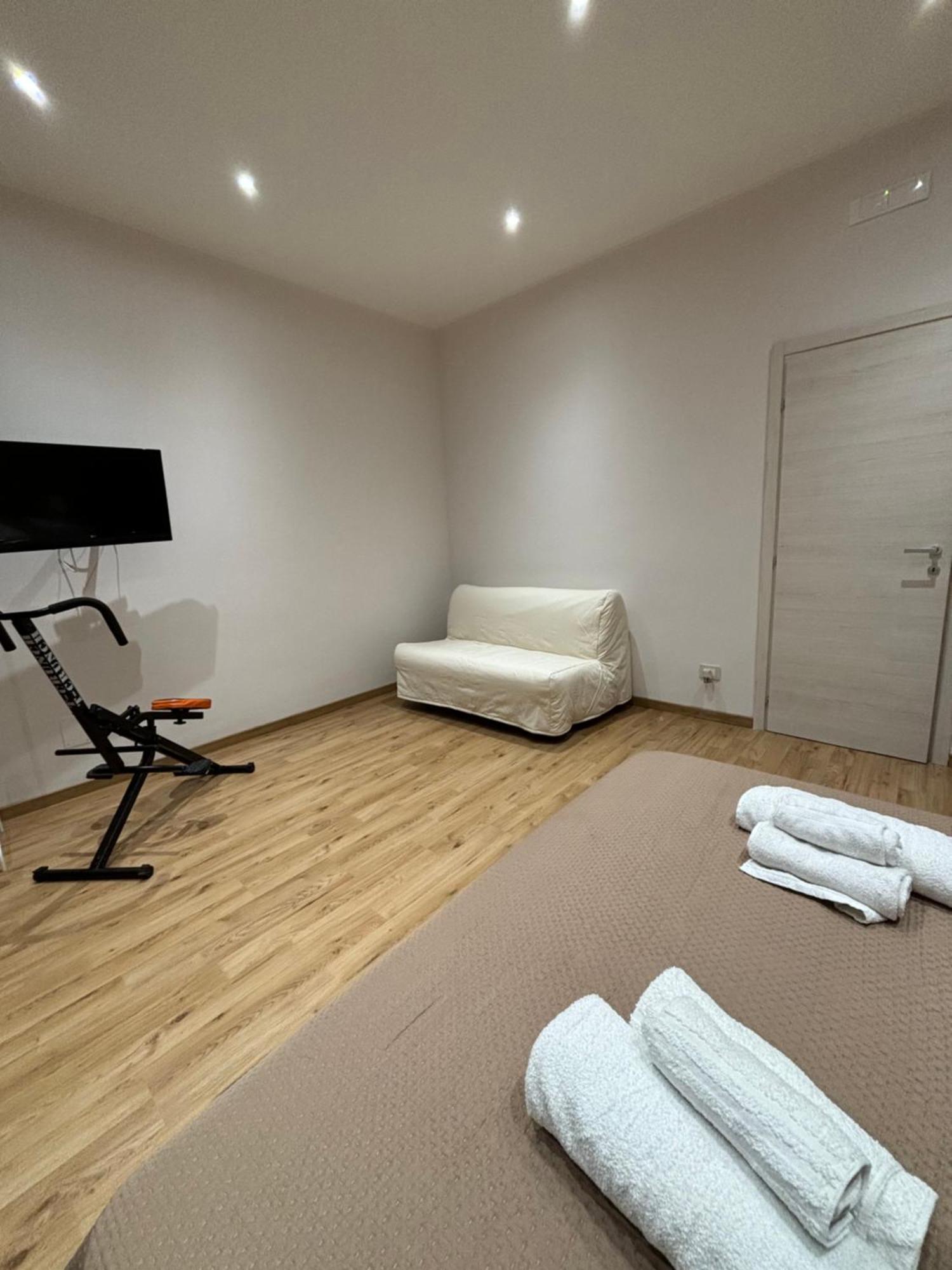 Apartament Le Rose Di Lu' Katania Zewnętrze zdjęcie